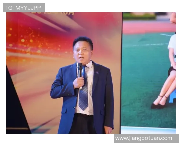 史鸿飞的传奇人生与奋斗历程探秘：从平凡到卓越的成长之路